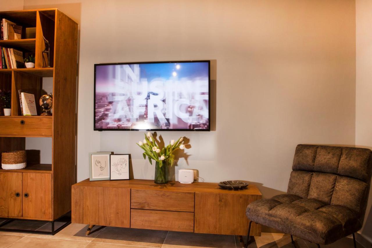 Central Comfy Modern Flat 2 Bedrooms 2 Bathrooms Афіни Екстер'єр фото
